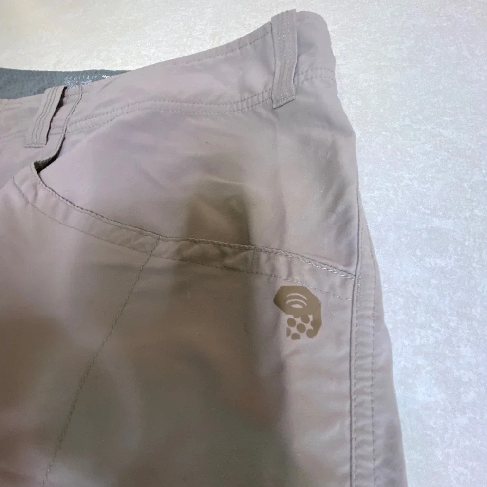 Mountain Hardwear Mens 36 Hiking Shorts Tan Nylon Cargo Outdoor Trekking
